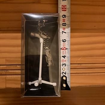 Amazon.co.jp: 矢沢永吉グッズ マイクスタンド型キーホルダー